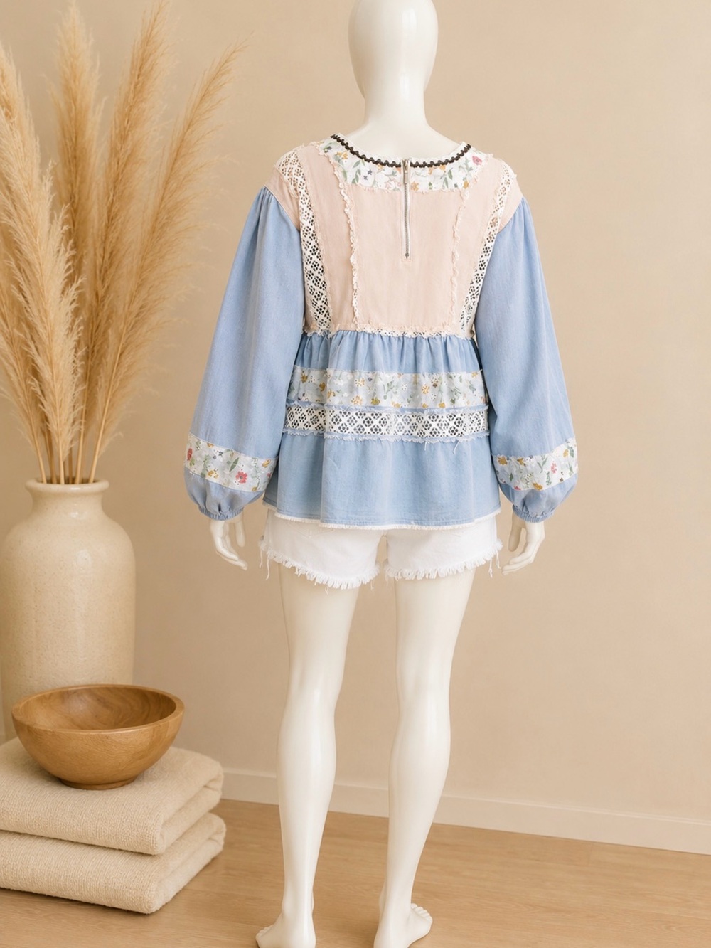 POL Boho Floral Lace Colorblock Babydoll Top- NWOT - Picture 2 of 3